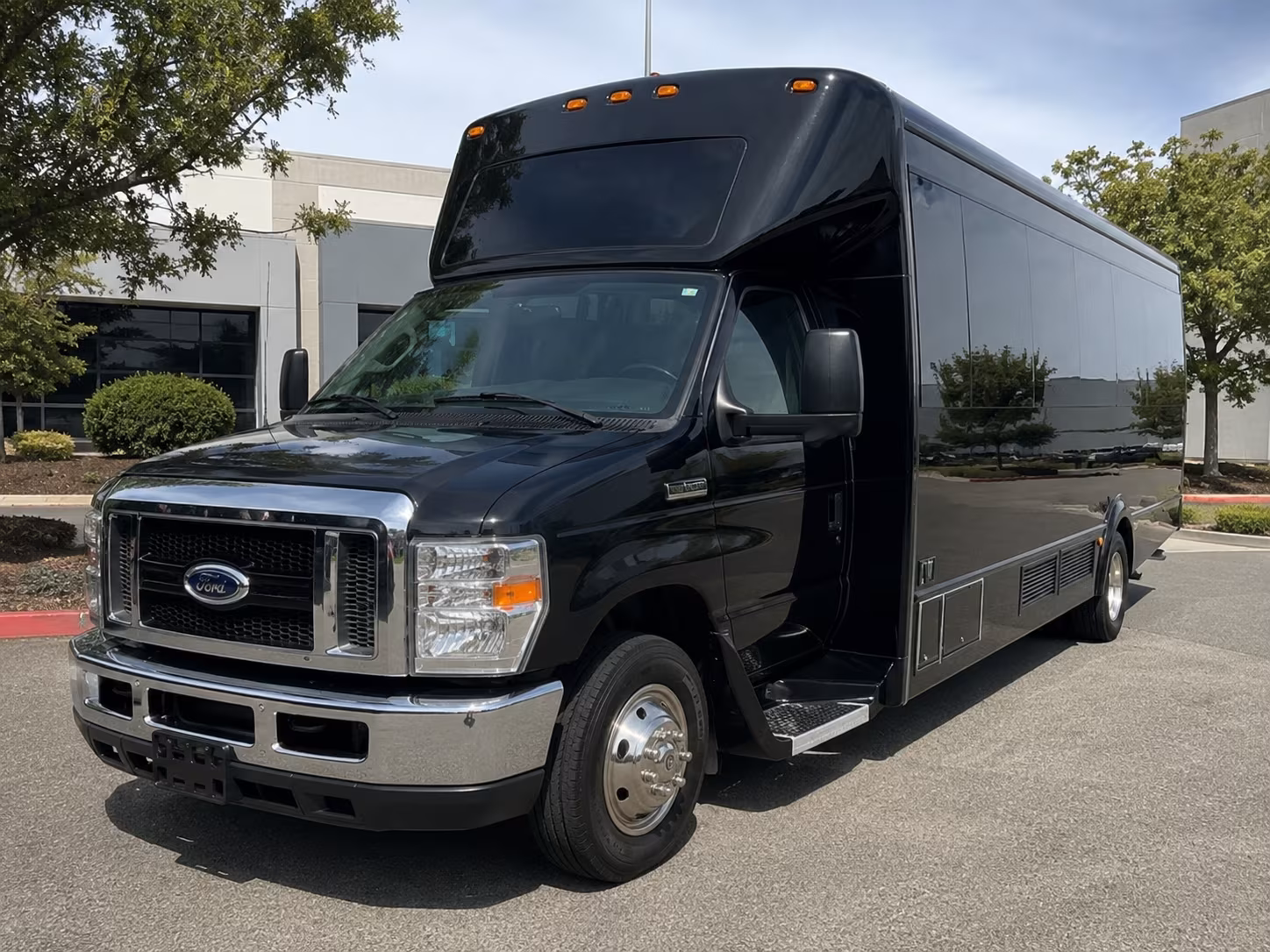 coral gables new years eve party bus rental